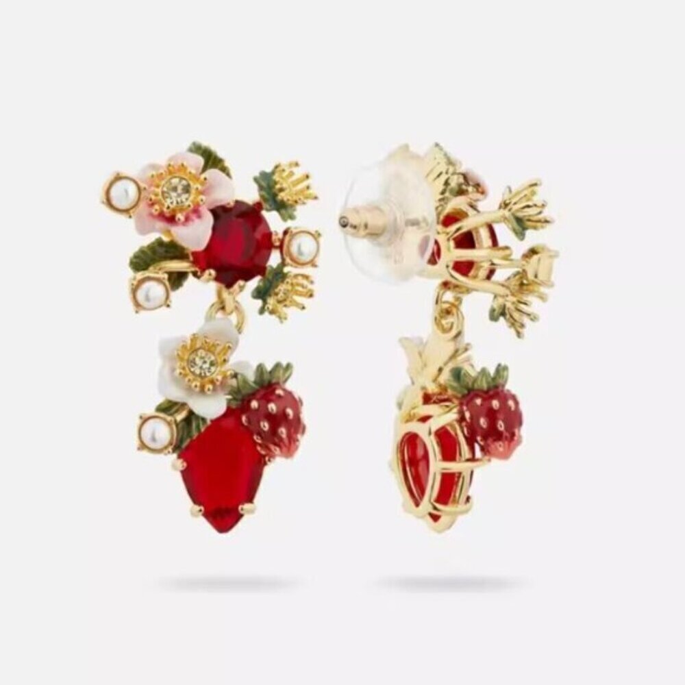 LES NEREIDES WILD STRAWBERRY AND STRAWBERRY FLOWER EARRINGS | ATBG1011 - Picture 2 of 5